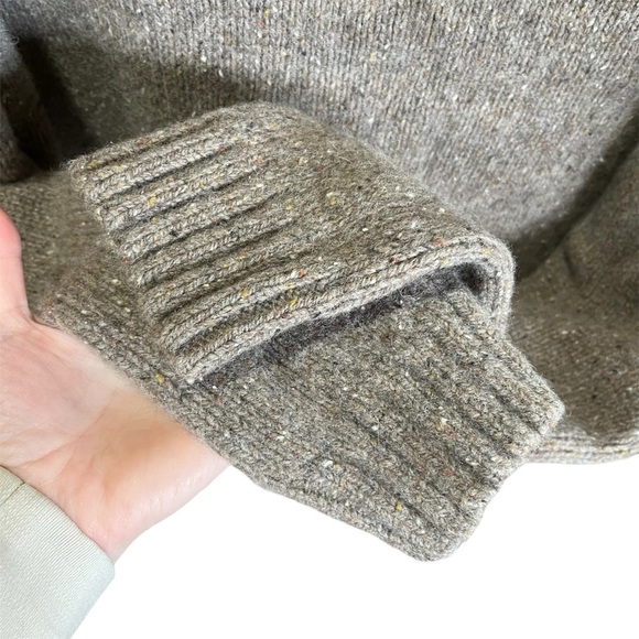 GAP Men’s Large Tan Speckled Qyarter-Zip Wool Blend Sweater - Picture 2 of 11